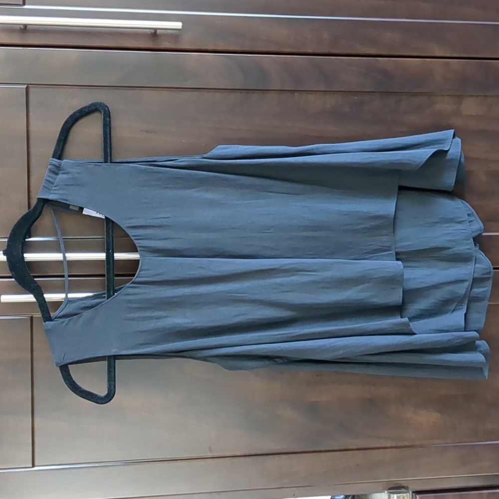 Sleeveless top